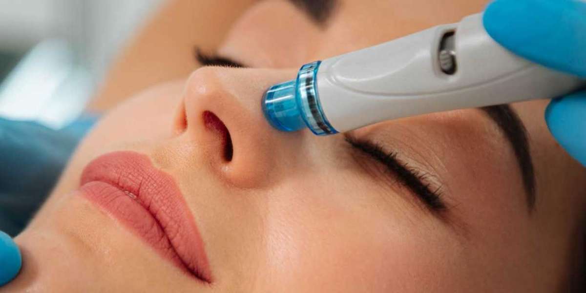 Experience Medicated Facials in Noida: Revitalize Your Skin