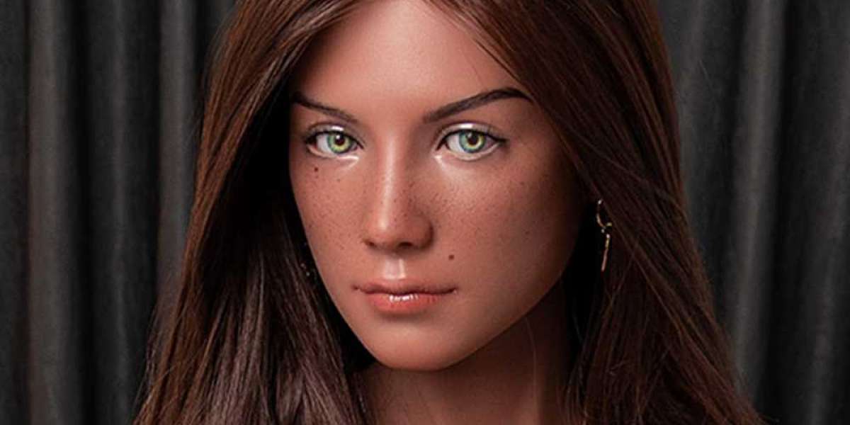 The Differences Between Having a Sex Doll and a Human Girlfriend