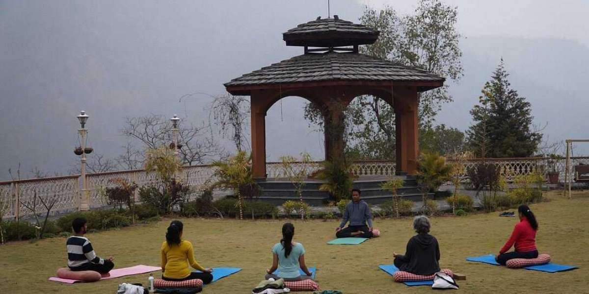 Unveiling the Tranquil Essence of Yogpeeth Rishikesh