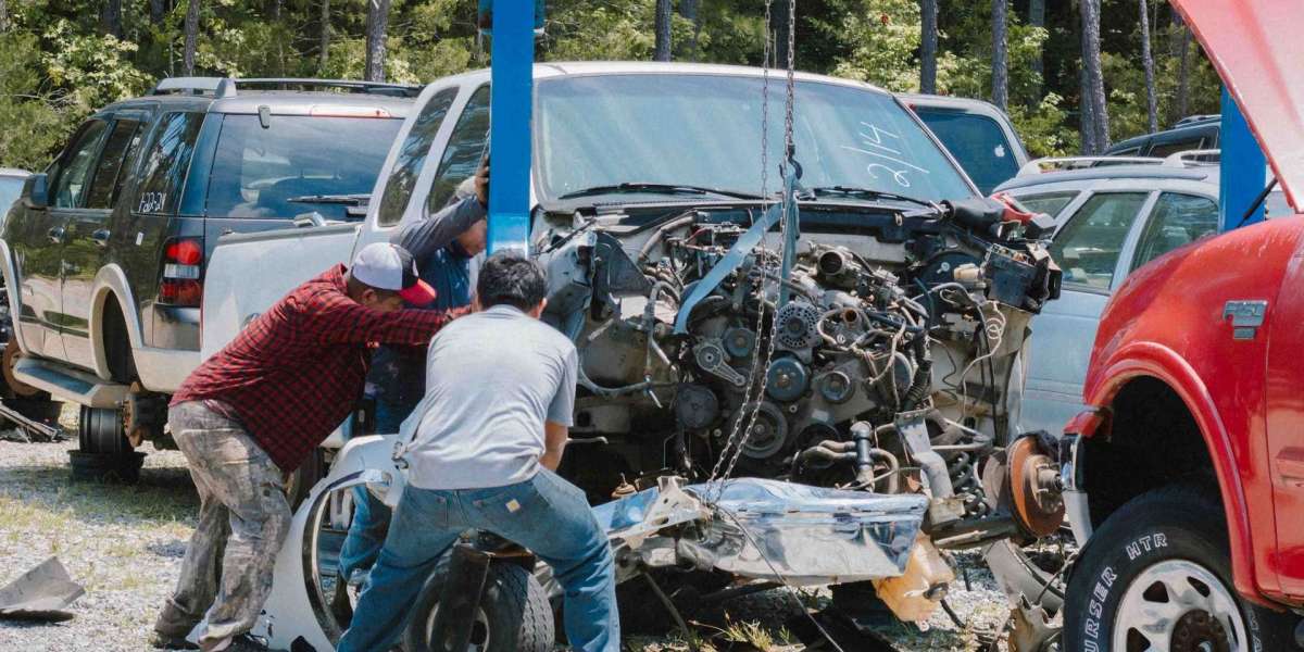 Exploring Salvage Yards in Greenwood: A Resource for Car Enthusiasts