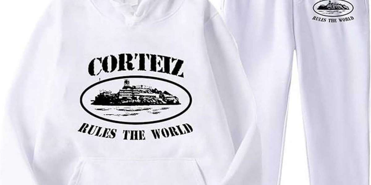 Corteiz Tracksuits: A Deep Dive