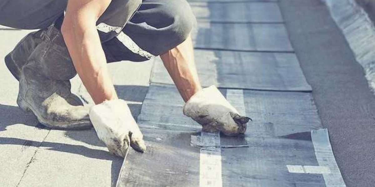 Flat Roofing Specialist – Durable & Efficient Solutions