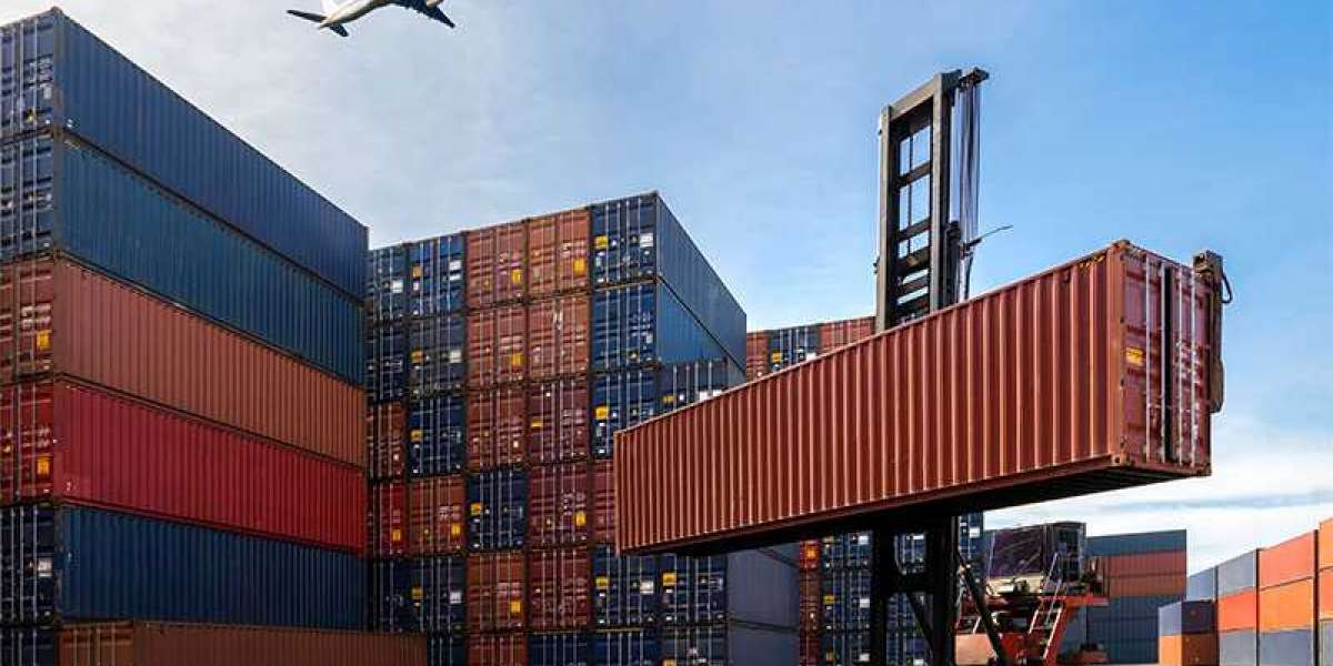 Maximizing Efficiency and Savings with Freight Forwarding Companies and FCL Full Container Solutions