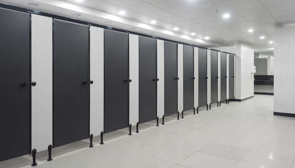 Toilet Cubicle Manufacturers in Gurgaon, Haryana | Design Space