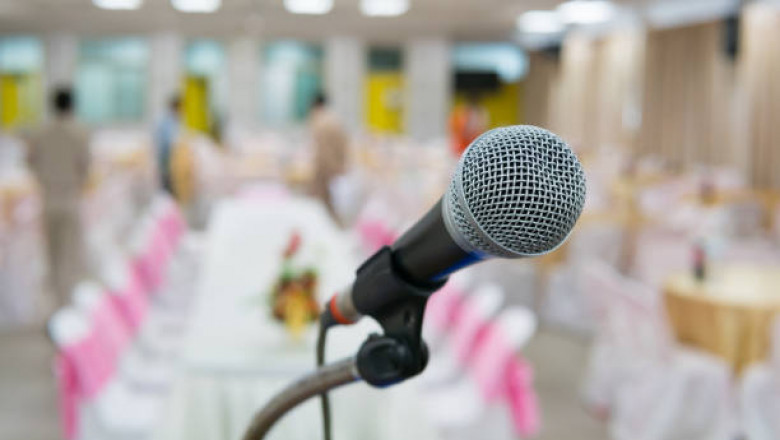 Why you should hire a wedding speech writer? | Times Square Reporter