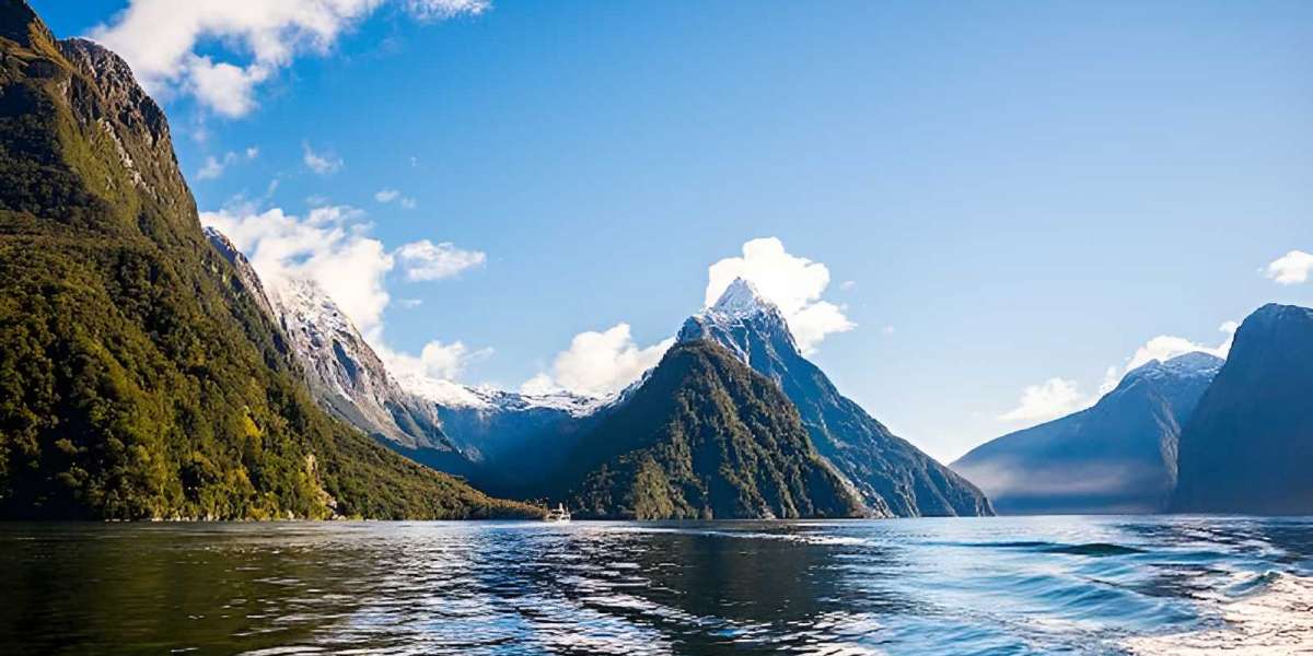 Top 10 Beautiful Places to Visit in New Zealand