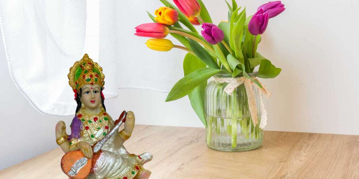 Graceful Marble Saraswati Idols: Perfect for Study Tables, Homes, and Temples