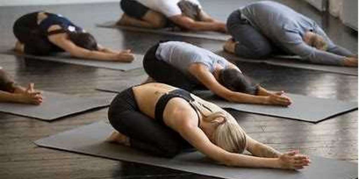 yoga teacher training course rishikesh