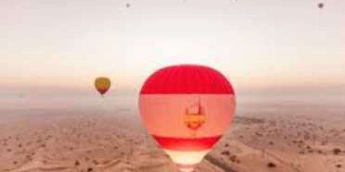 Discover the Magic of the Skies with Hot Air Balloon Dubai