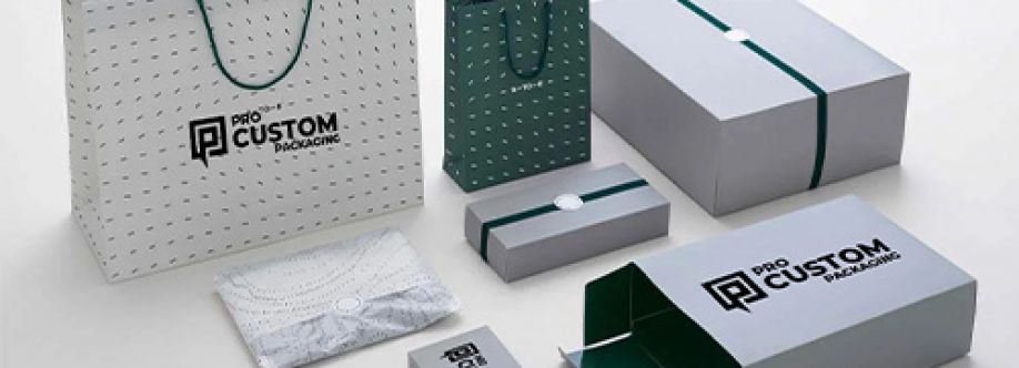 Custom Apparel Packaging Boxes Cover Image