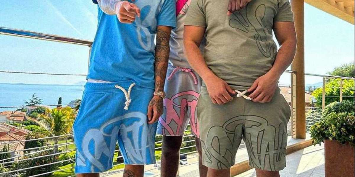 The Best Syna World Hoodie Styles for Every Body Type