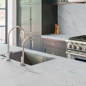 Discover Premium Stone at the Leading Quartz Warehouse in Maple Grove and Granite Showrooms in MN