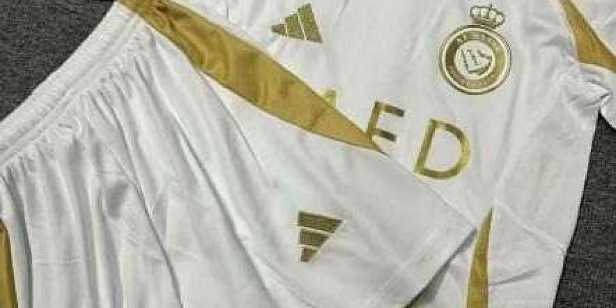 تسوق الآن من متجر الهلال اون لاين قبل فوات الأوان!