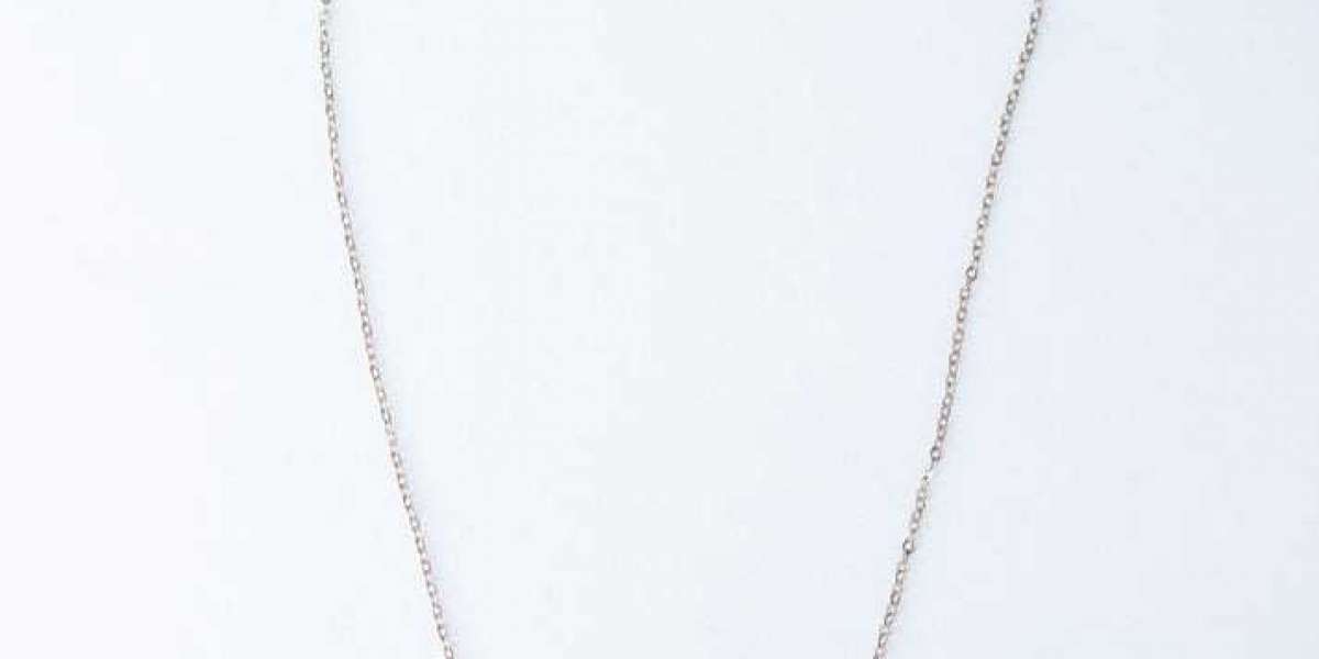 Discover the Best Premium Personalised Name Necklace in India