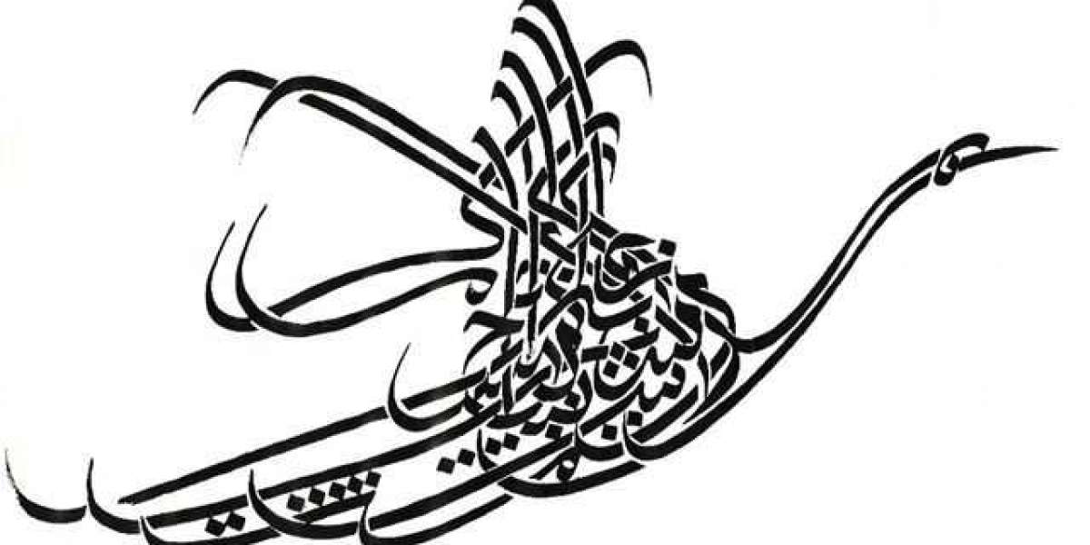 Discover the Art of Arabic Calligraphy in Dubai
