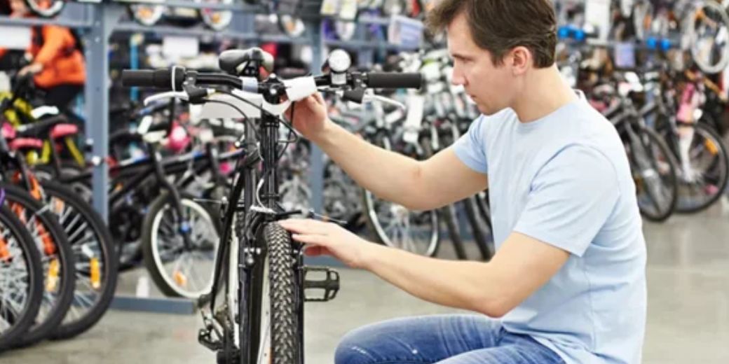 Why Electric Two-Wheelers Are Changing Urban Transportation