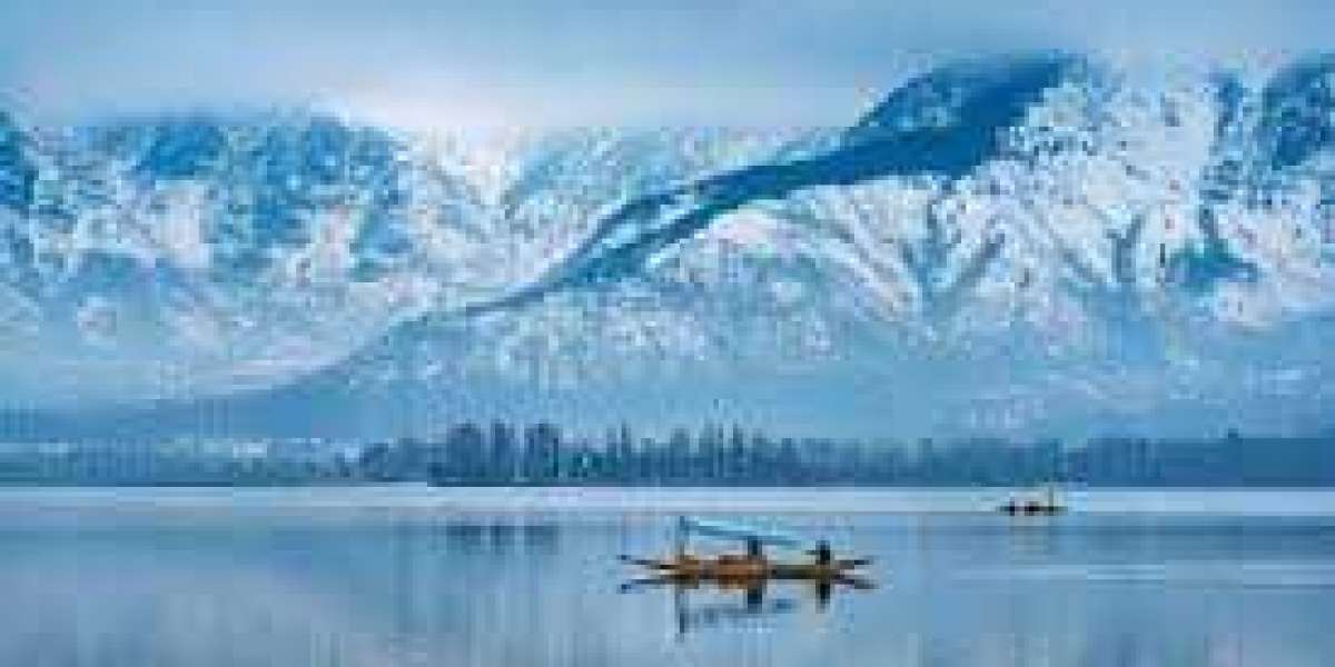 Kashmir in Autumn: Why You Should Rent a Car to Explore