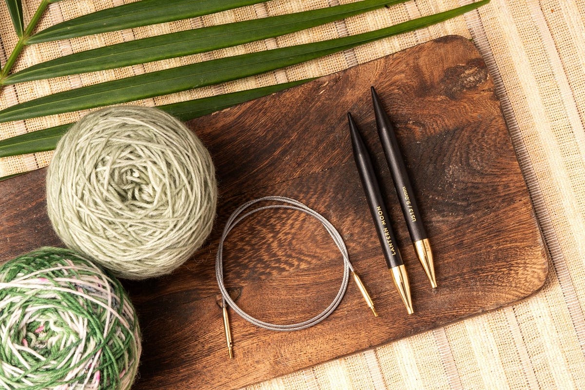 How to Knit a Circle. It is tricky to make a perfect circle… | by Lantern Moon Handcrafted | May, 2025 | Medium