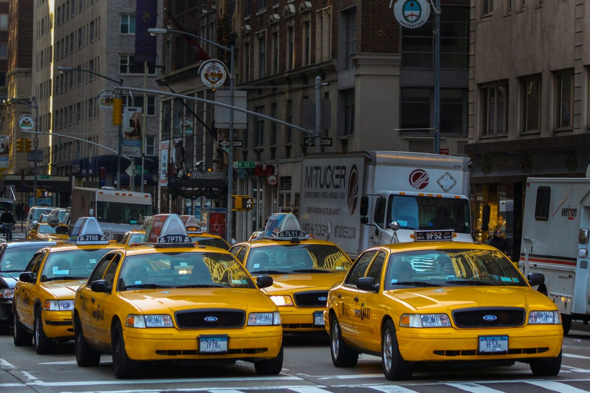 Tips for booking a taxi in Sunbury on busy days – Sunbury Taxi Cabs