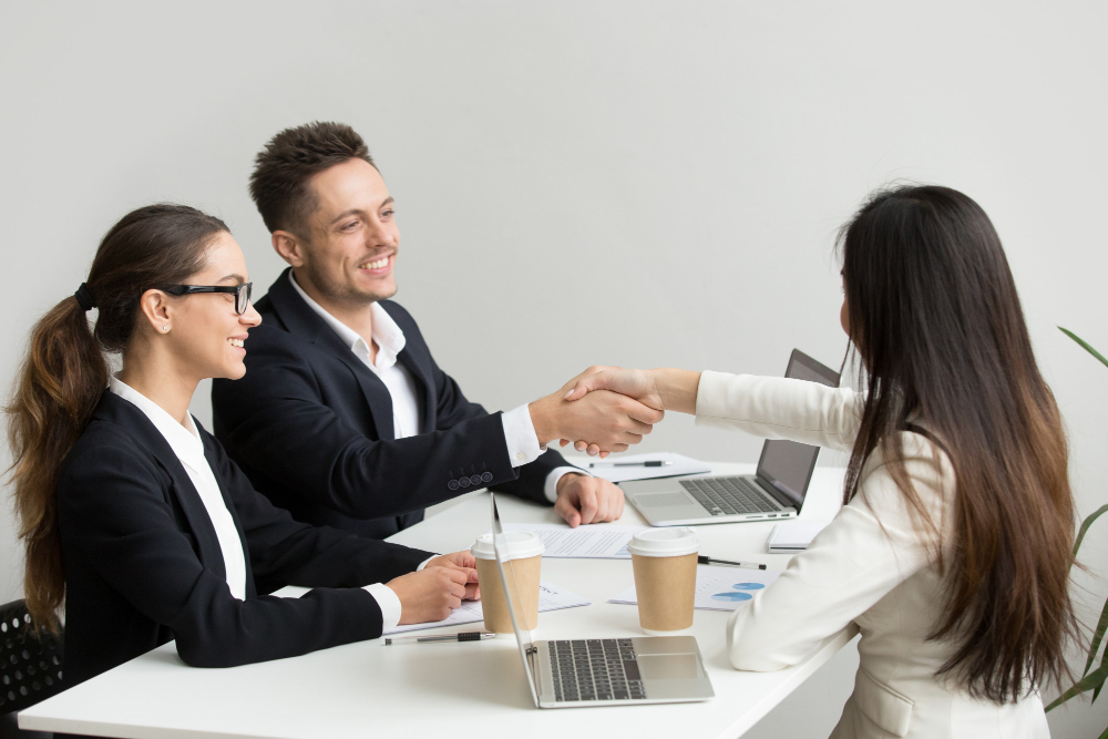Ace Your Future: Online MBA in HR & Operations Management - Blogingers