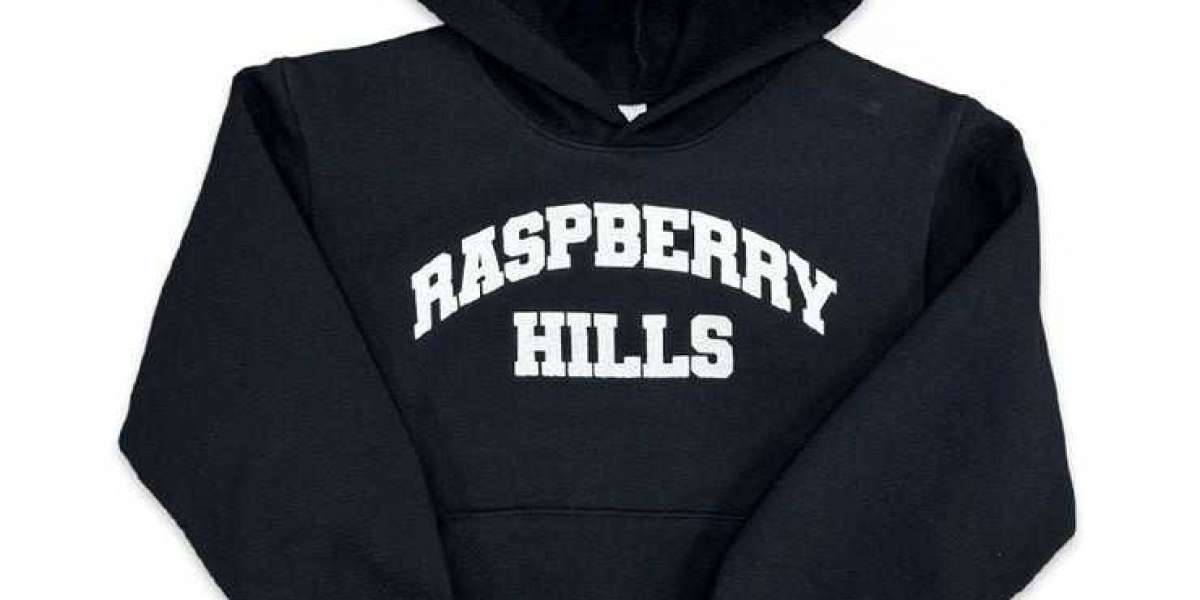 Raspberry Hills: Where Nature, Tranquility, and Community Meet