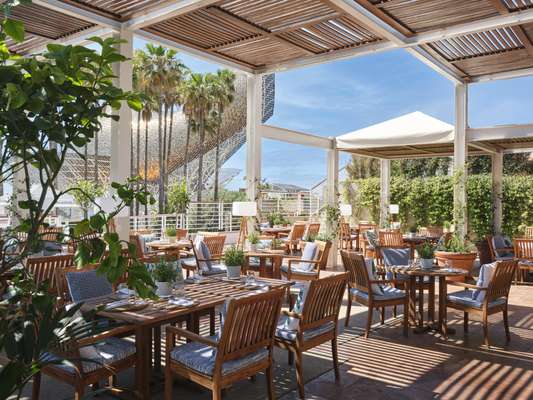 Los mejores barrios de Barcelona para alquilar un restaurante en 2025