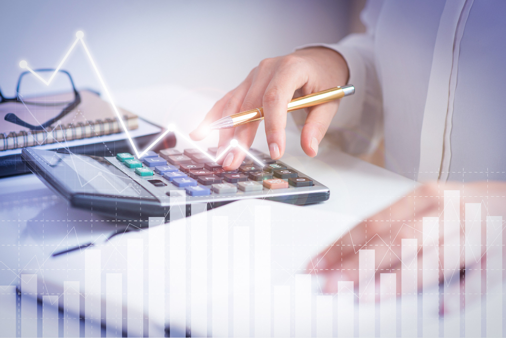 Which Is Better: An Online MBA in Finance and Business Analytics?
