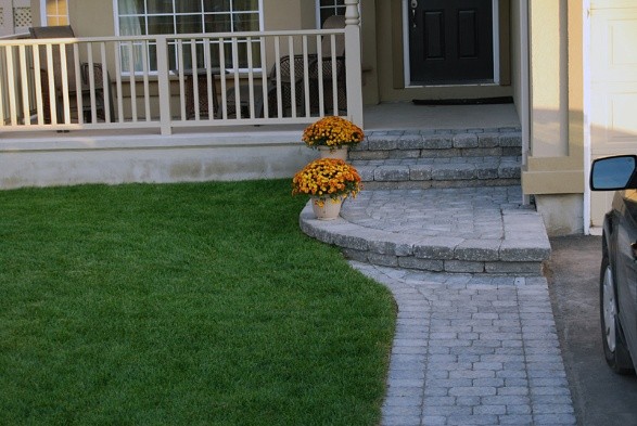 Custom Outdoor Living with Top landscaping companies in Ottawa
