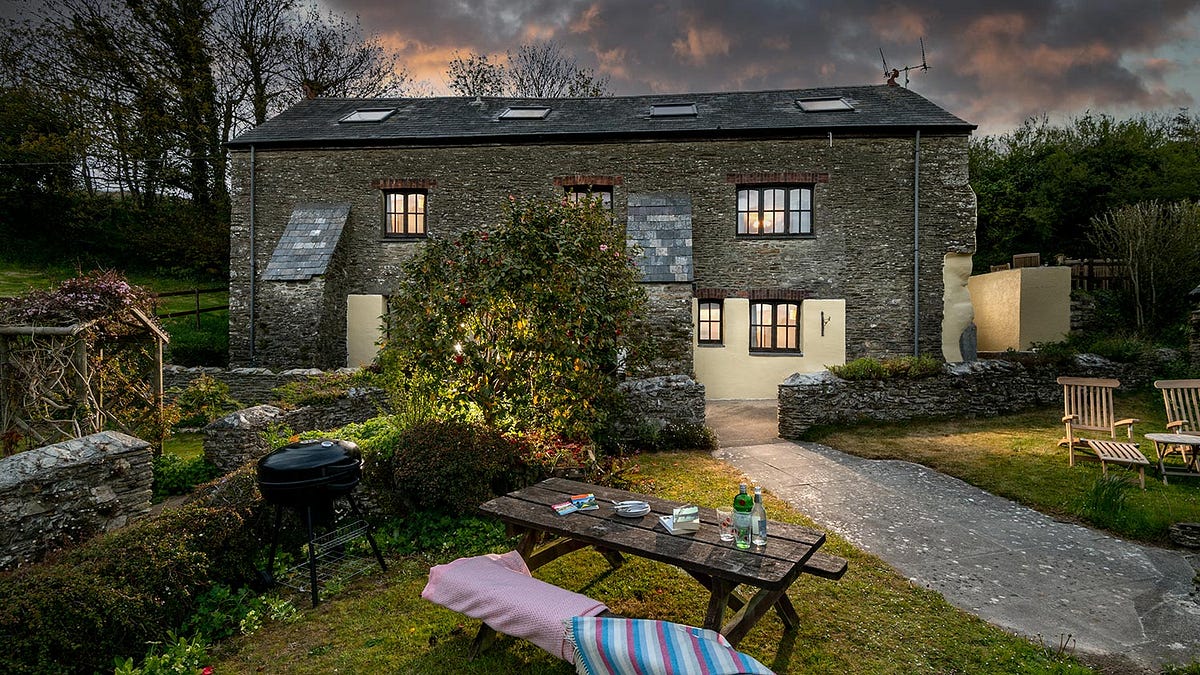 Luxury Cottages and Child-Friendly Fun Await You at Pitt Farm in Devon | by Pitt Farm Holiday Cottages | Jul, 2025 | Medium