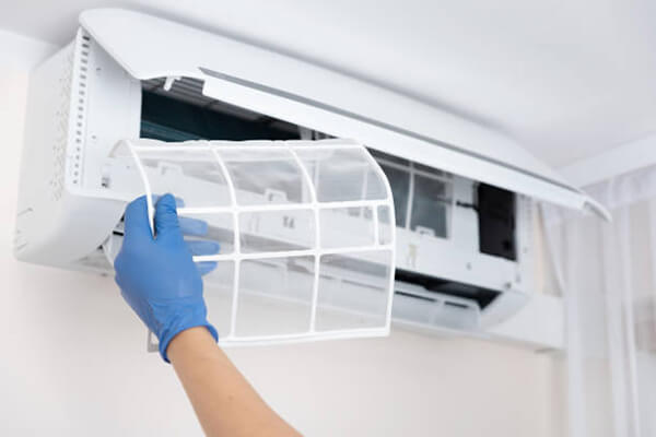 Hidden benefits of air conditioning for mental and physical health