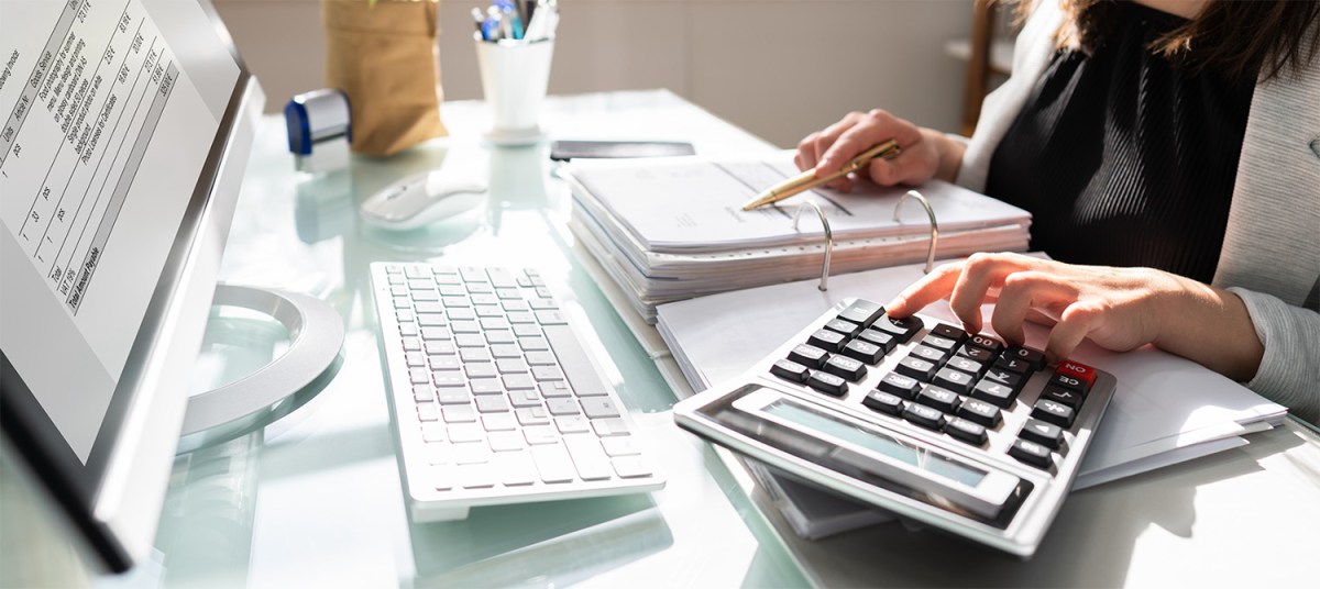 Hire A Bookkeeper to Build a Strong Financial Foundation – Best online tax services