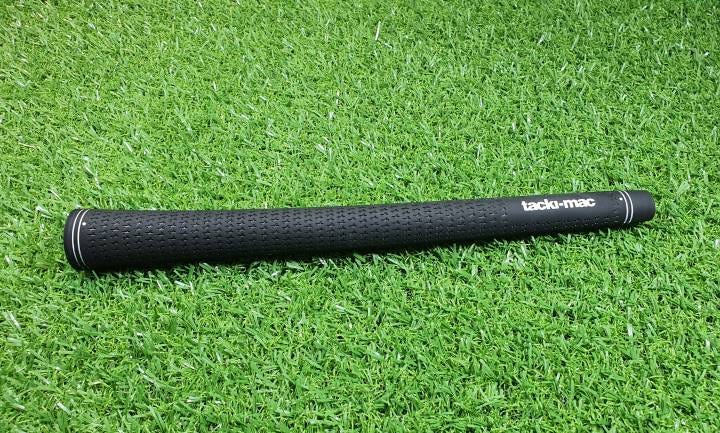 Common Mistakes Golfers Make When Selecting Putter Grips | by Golf National | Oct, 2025 | Medium